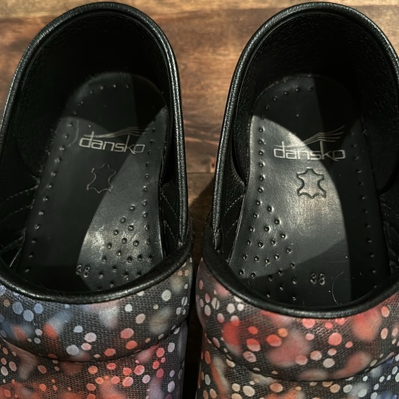 Dansko Clogs - Picture 4 of 6